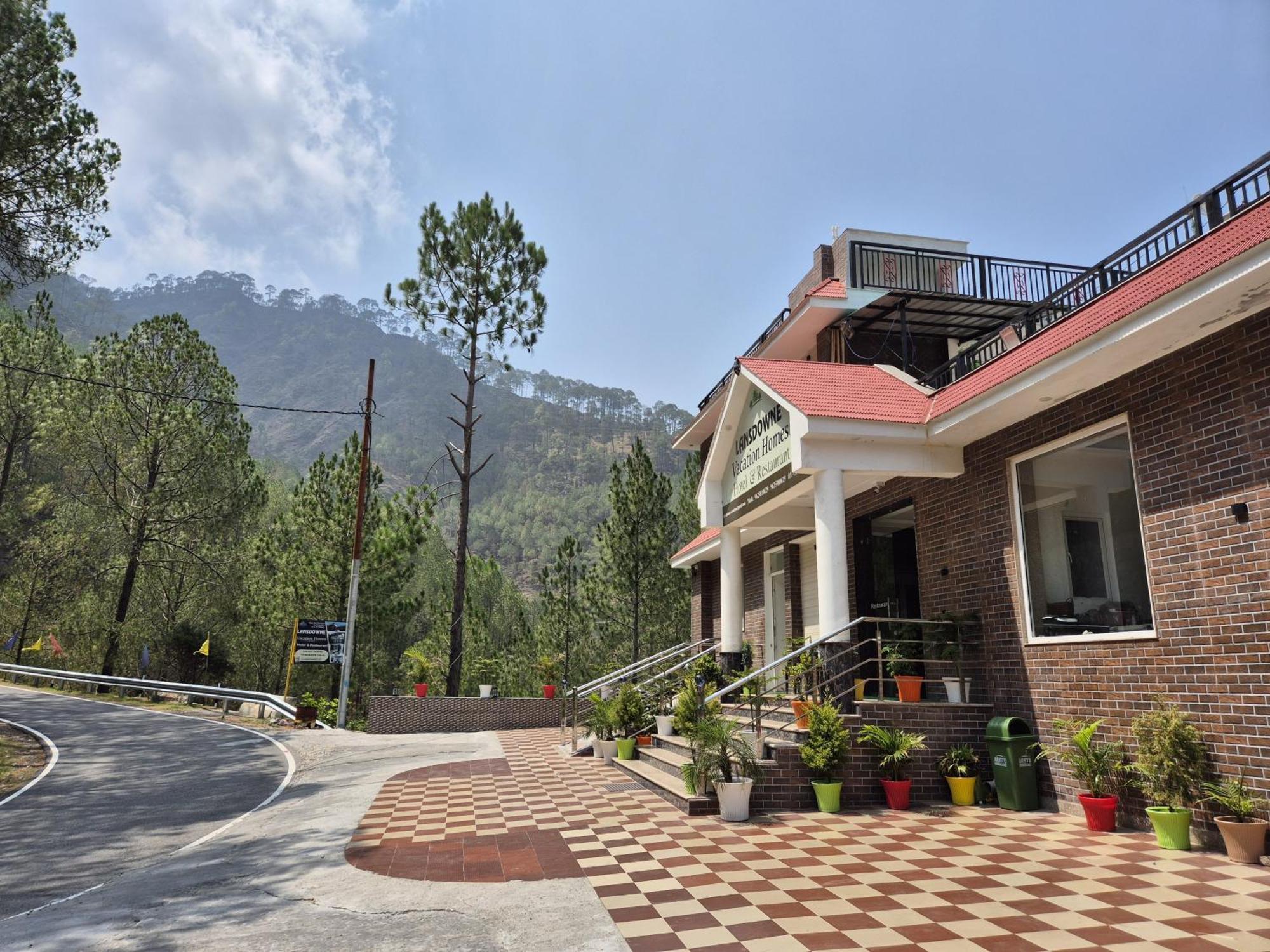 Lansdowne Vacation Homes Экстерьер фото